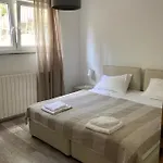 Ribarska Koliba - Marija * פולה