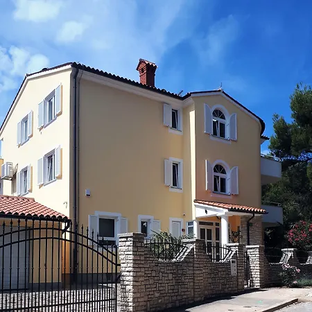 Ribarska Koliba - Marija * بولا